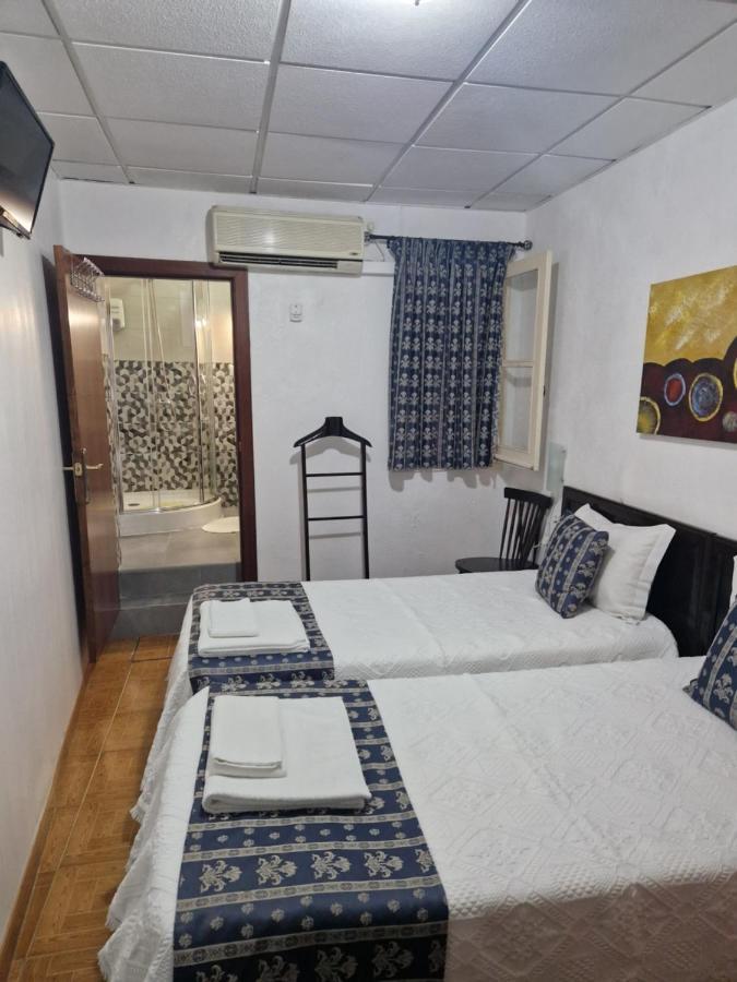 Residencial Antonio Mocisso Guesthouse Elvas Bagian luar foto
