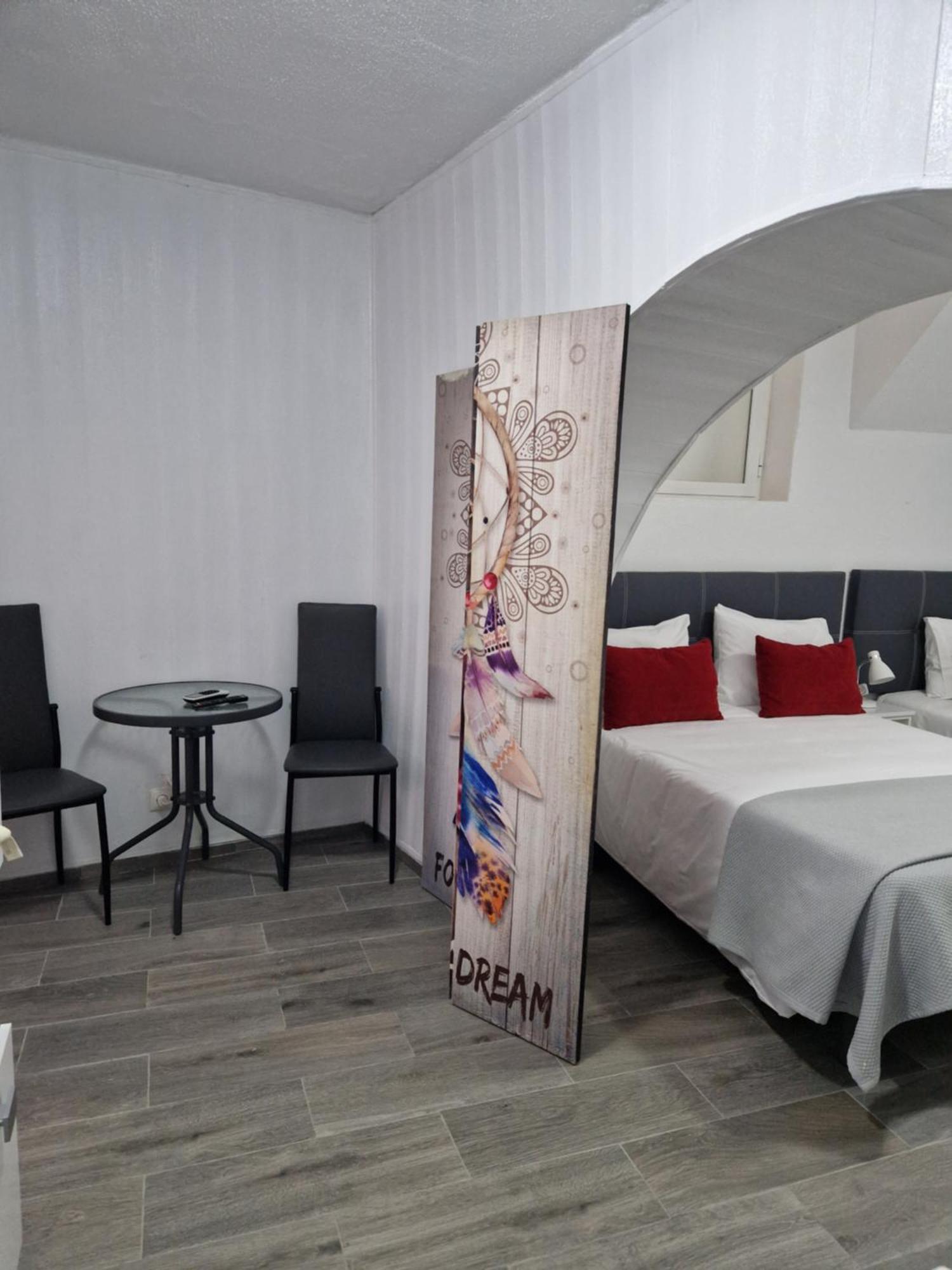Residencial Antonio Mocisso Guesthouse Elvas Bagian luar foto